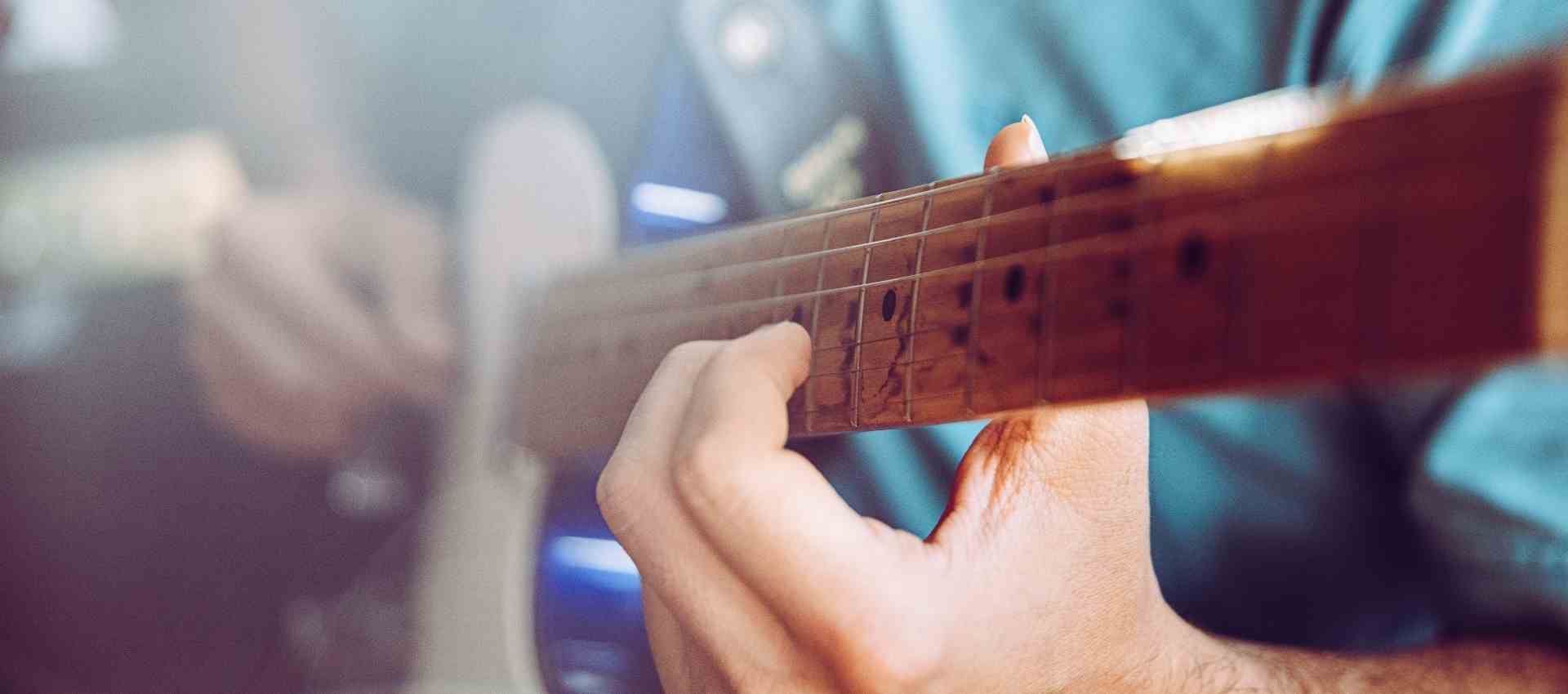 LL Blog Improving Your Guitar Speed Header